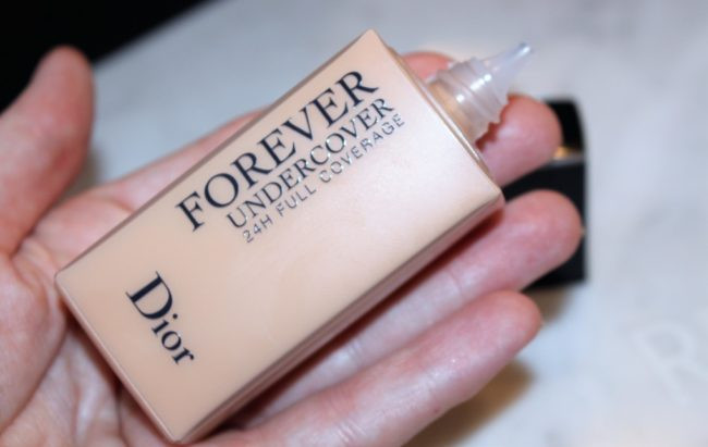 Fond De Ten Cu Acoperire Mare Dior Forever Undercover H Full Coverage