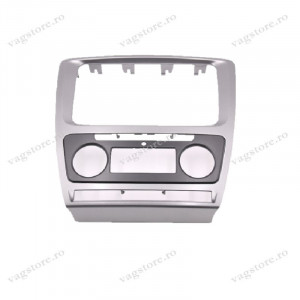 Rama Radio Navigatie Skoda Octavia 2 cu clima / climatronic