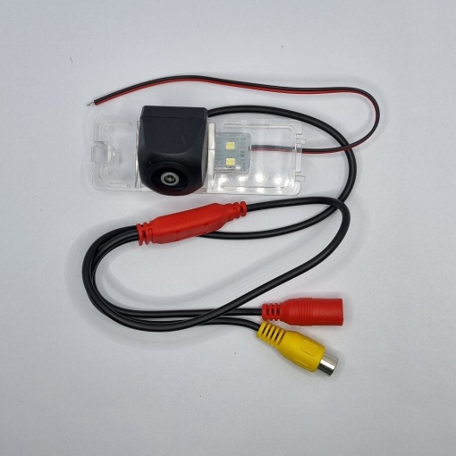 Camera marsarier dedicata VW Beetle 2011 - 2019 tip lampa numar, AHD 720P, Night Vision, rezistenta la apa si praf, cablu video 6m