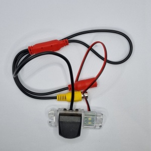 Camera marsarier dedicata Ford C-Max II / Grand C-Max 2010 - 2019 tip lampa numar, AHD 720P, Night Vision, rezistenta la apa si praf, cablu video 6m - Img 3