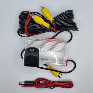 Camera marsarier dedicata Land Rover Discovery IV 2009 - 2018 tip lampa numar, AHD 720P, Night Vision, rezistenta la apa si praf, cablu video 6m 100009140