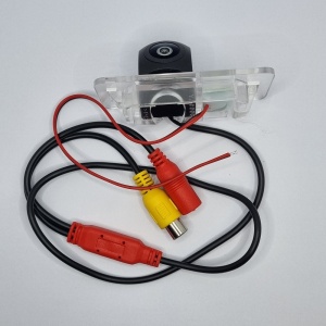 Camera marsarier dedicata BMW Seria 5 (E39) 1995 - 2003 tip lampa numar, AHD 720P, Night Vision, rezistenta la apa si praf, cablu video 6m 100008761