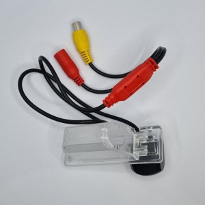 Camera marsarier dedicata Nissan Qashqai II 2014 - 2021 tip lampa numar, AHD 720P, Night Vision, rezistenta la apa si praf, cablu video 6m 100009273