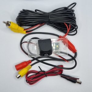Camera marsarier dedicata Skoda Yeti 2009 - 2013 tip lampa numar, AHD 720P, Night Vision, rezistenta la apa si praf, cablu video 6m 100008584