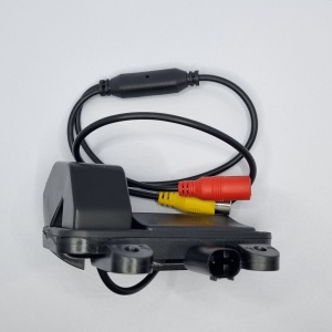 Camera marsarier dedicata Mercedes E-Class W212 2009 - 2016 tip maner portbagaj, AHD 720P, Night Vision, rezistenta la apa si praf, cablu video 6m - Img 3
