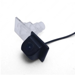 Camera marsarier dedicata KIA Ceed 2012 - 2018 tip lampa numar, AHD 720P, Night Vision, rezistenta la apa si praf, cablu video 6m - Img 3