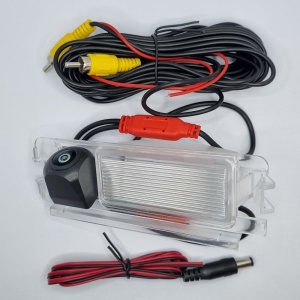 Camera marsarier dedicata Dacia Sandero I 2008 - 2013 tip lampa numar, AHD 720P, Night Vision, rezistenta la apa si praf, cablu video 6m 100008908