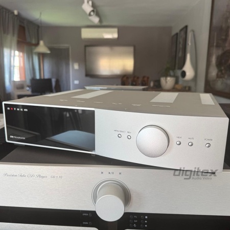 Nuovo - Preamplificatore Stereo Hi-Fi Anthem STR Preamplifier - Img 2