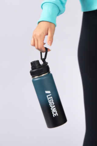 shaker leggance