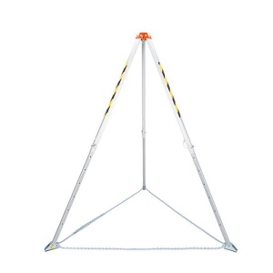 Trepied TM-9, art.1G02