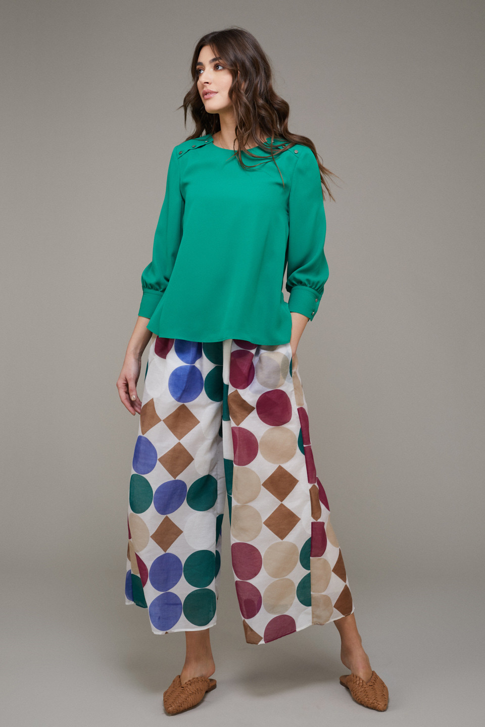 bluza verde lejera cu maneci 3 4