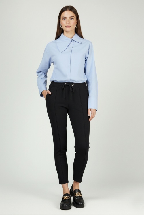 Pantaloni din tricot TAPER