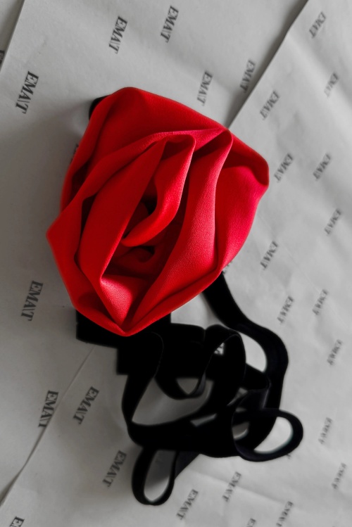 Accesoriu roșu THE ROSELINE TIE