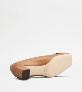 Tod's | Дамски обувки на ток - Img 2