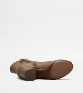 Tod's | Дамски боти - Img 2
