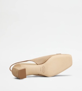 Tod's | Дамски обувки на ток - Img 3