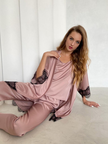 Set de pijama din satin roz cu halat - Img 1