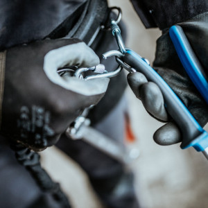 Cleste tais lateral pentru conditii grele cu inel pentru carabiniera - 466/1BI-H - Img 3