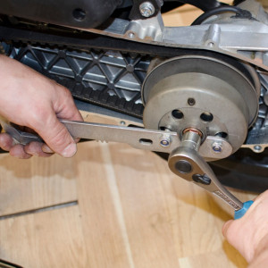 Scula de blocare pentru variator si antrenorul de ambreiaj - 3057/2 - Img 2