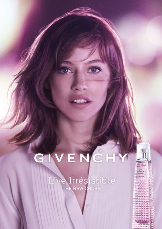 Givenchy Live Irresistible Blossom Crush EDT 75ml за Жени | Венера