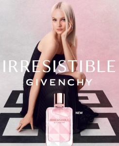 Givenchy Irresistible Very Floral EDP 80ml за Жени - Img 2