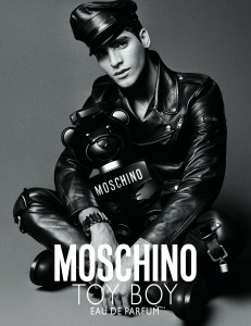 Moschino Toy Boy Комплект (EDP 100ml + EDP 10ml + SG 100ml) за Мъже - Img 2