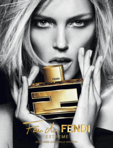 Fendi Fan di Fendi Extreme Комплект (EDP 50ml + BL 75ml + SG 75ml) за Жени - Img 2