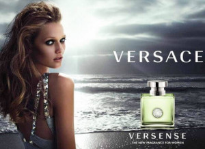 Versace Versense Комплект (EDT 100ml + BL 100ml + SG 100ml + Roll 10ml) за Жени - Img 2