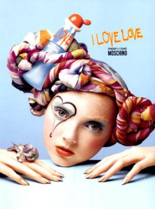 Moschino Cheap & Chic I Love Love Комплект (EDT 50ml + BL 100ml + SG 100ml) за Жени - Img 2
