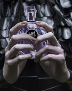 Halloween Mia Me Mine EDP 100ml за Жени - Img 3