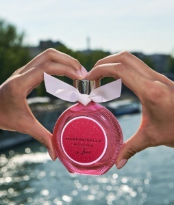 Rochas Mademoiselle In Love EDP 30ml за Жени - Img 2