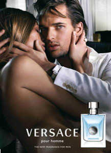 Versace Pour Homme Комплект (EDT 100ml + SG 150ml) за Мъже - Img 2