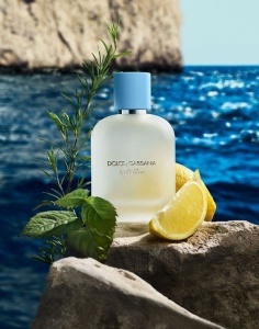 Dolce&Gabbana Light Blue Eau de Toilette 2025 Комплект (EDT 100ml + EDT 10ml + EDT 10ml) за Мъже - Img 2