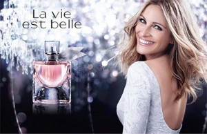 Lancome La Vie Est Belle Комплект (EDP 50ml + Body Lotion 50ml + Mascara 2ml + Bag) за Жени - Img 4