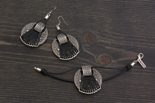 Women's Bracelet &amp; Earrings Set - Img 2