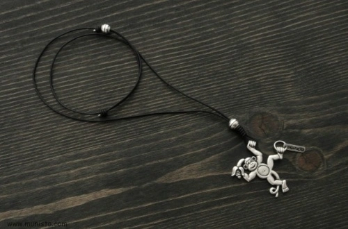 Women's Bracelet, Necklace &amp; Earrings Set - Monkeys - Img 2