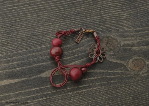 Women's Bracelet, Necklace &amp; Earrings Set - Img 3