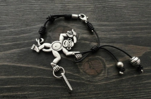 Women's Bracelet, Necklace &amp; Earrings Set - Monkeys - Img 3
