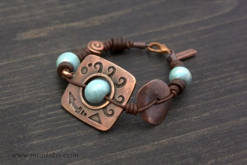 Women's Bracelet, Necklace &amp; Earrings Set - Img 3