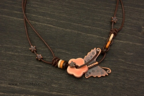 Butterfy Kids Necklace - Img 3