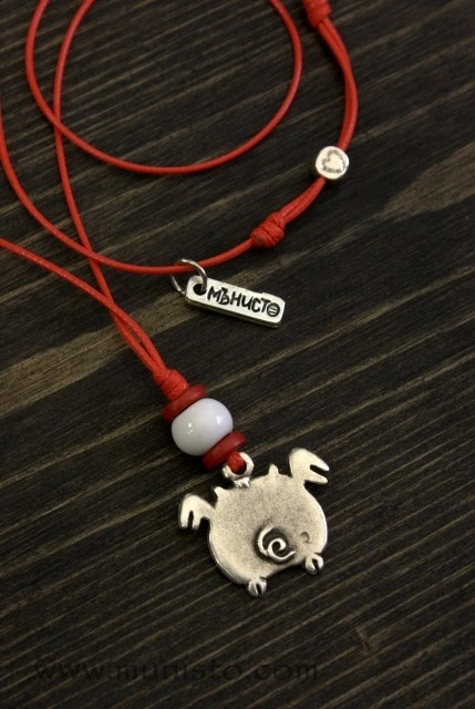 Martenitsa Necklace Flying Pig - Img 3