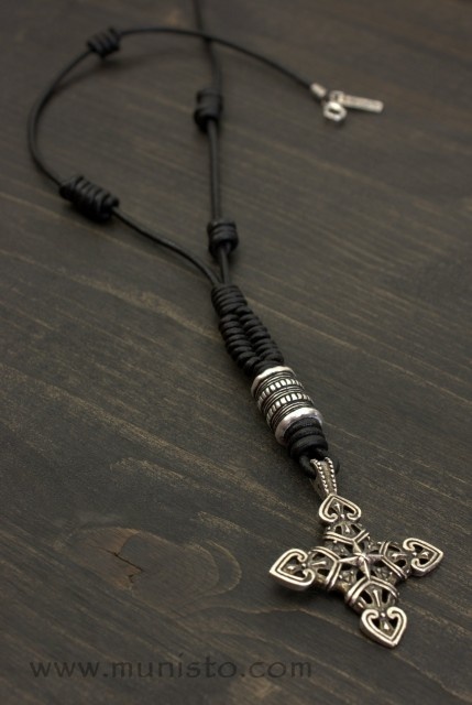 Men&#039;s Necklace - Img 3