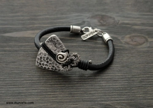 Women's Bracelet, Necklace, Earrings &amp; Ring Set - Img 3