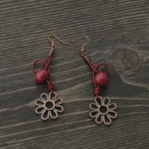 Women's Bracelet, Necklace & Earrings Set - Img 4