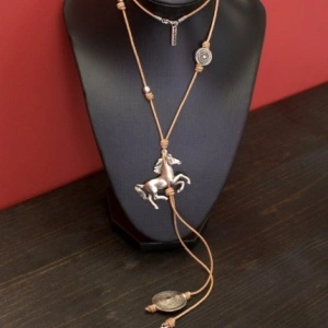 Horse Necklace, Bracelet & Earrings Set - Img 2