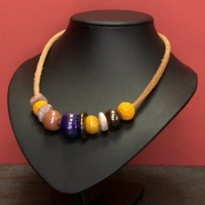 Women's Necklace and Bracelet Set - Img 2