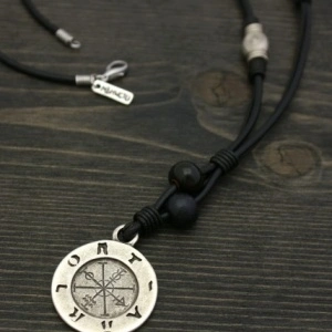 Men's Necklace Wheel of Fortune
