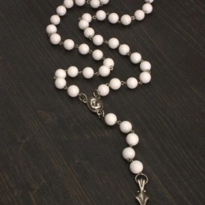 White Coral Rosary - Img 3