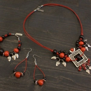 Women's Bracelet, Necklace & Earrings Set
