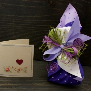Gift wrapping and a greeting card